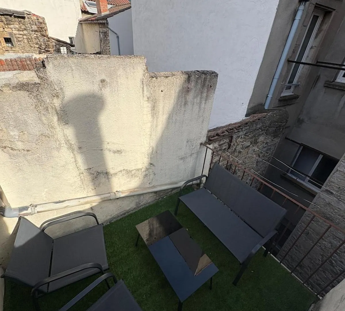 Appartement Renove En Centre-Ville Avec Terrasse Millau 0*,